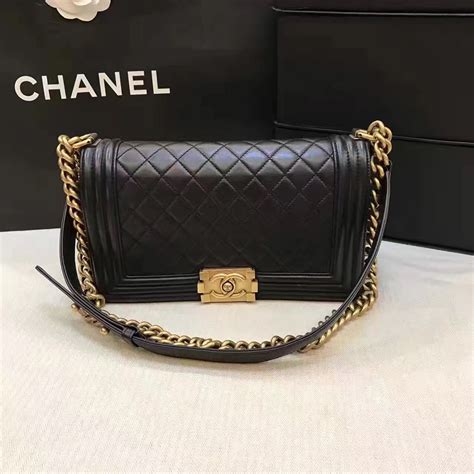 chanel boy size|chanel le boy medium price.